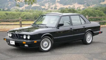 1988 BMW M5: Retro Spin