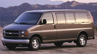 LS G2500 Passenger Van