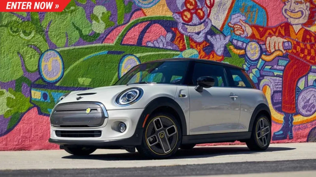 Omaze is raffling off an all-electric Mini Cooper SE and $10,000 - Autoblog