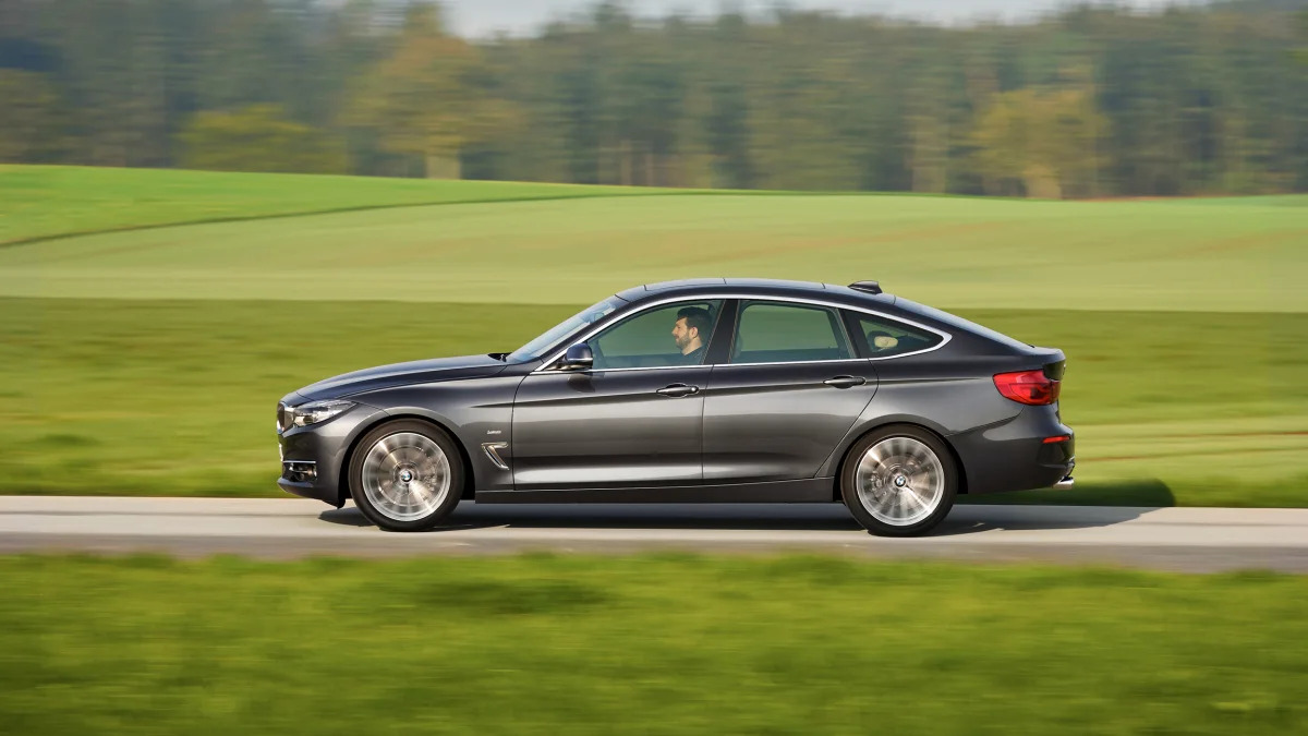 2017 BMW 3 Series Gran Turismo Luxury profile