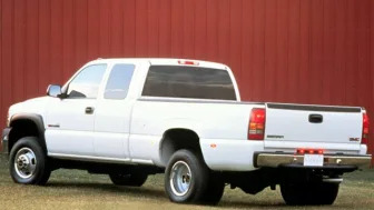 Standard 4x4 Extended Cab 157.5 in. WB