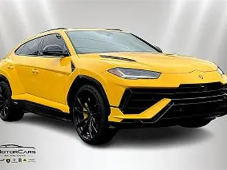 2023 Lamborghini Urus Review, Pricing, and Specs