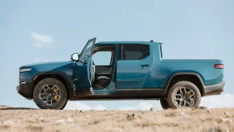 2022 Rivian R1T feature gallery
