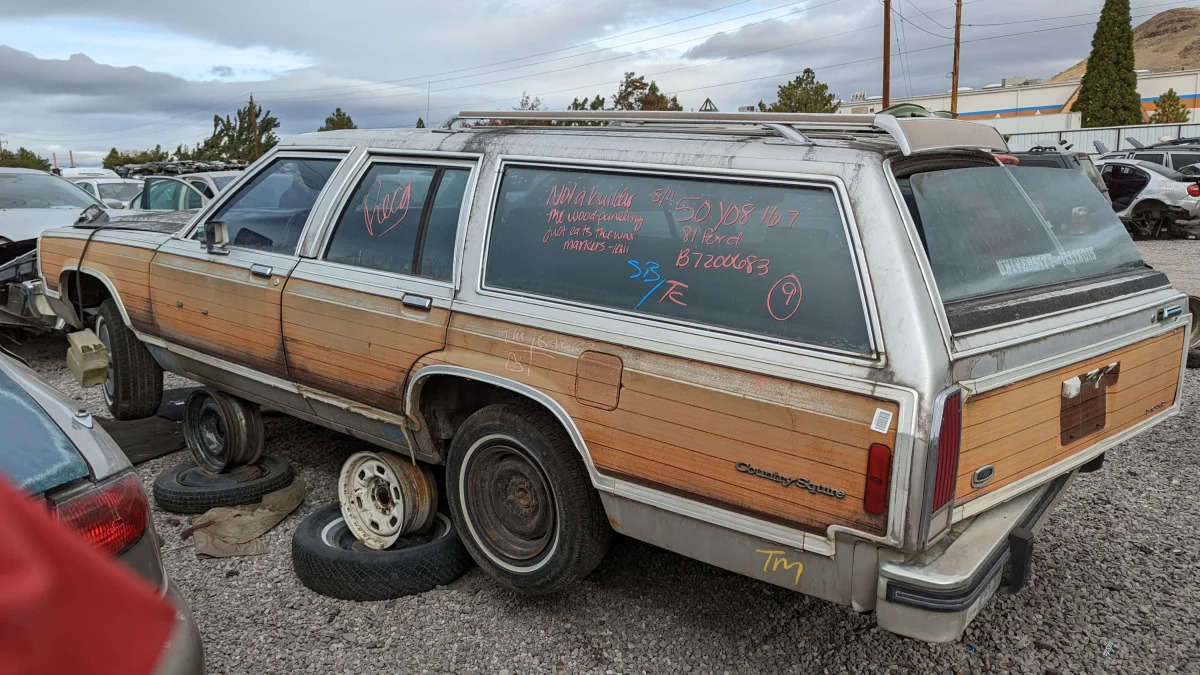 99 - 1981 Ford LTD Country Squire in Nevada junkyard - photo by Murilee Martin
