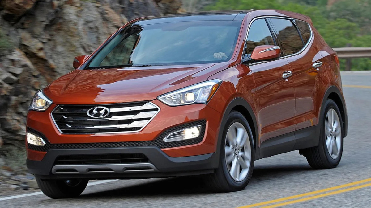 Midsize SUV: Hyundai Santa Fe Sport