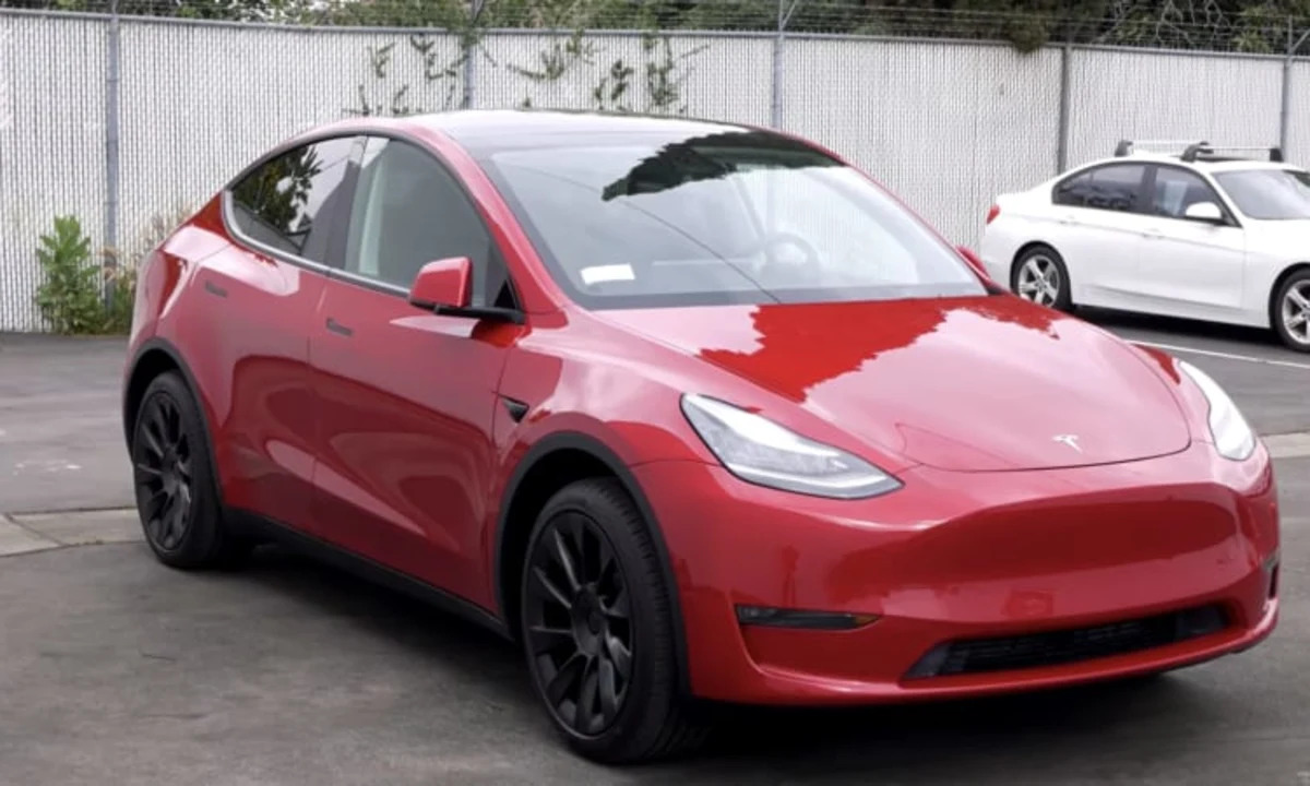 2022 Tesla Model Y Pictures - Autoblog