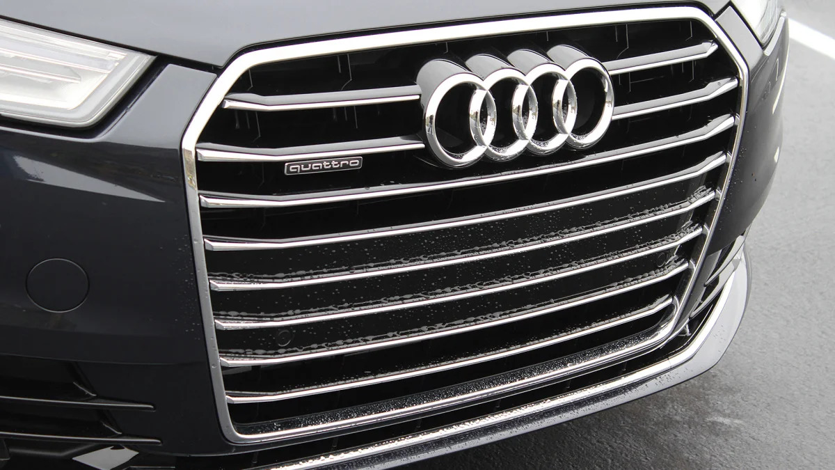 2016 Audi A6 grille
