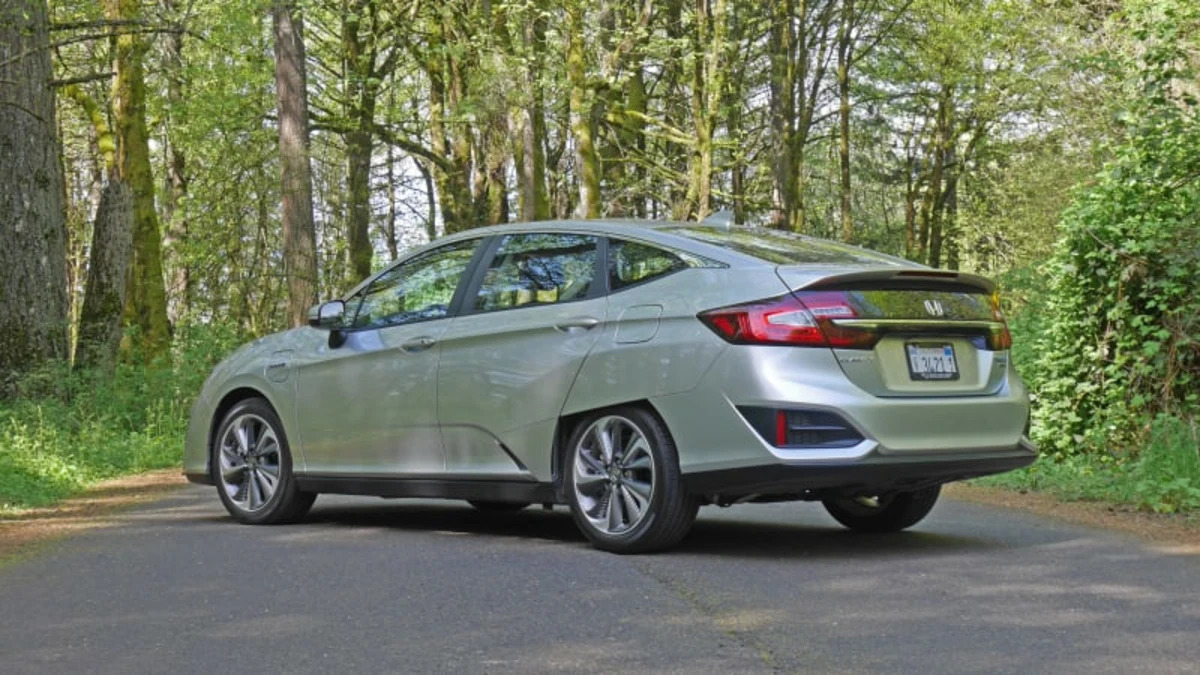 2018 Honda Clarity Plug-In Hybrid Quick Spin Review | Behold, the relevant one!