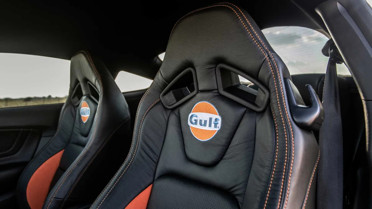 gulf-heritage-ford-mustang-7