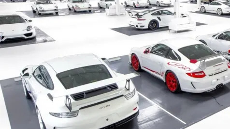 <h6><u>Mystery owner to auction 56 Porsches — and they're all white</u></h6>