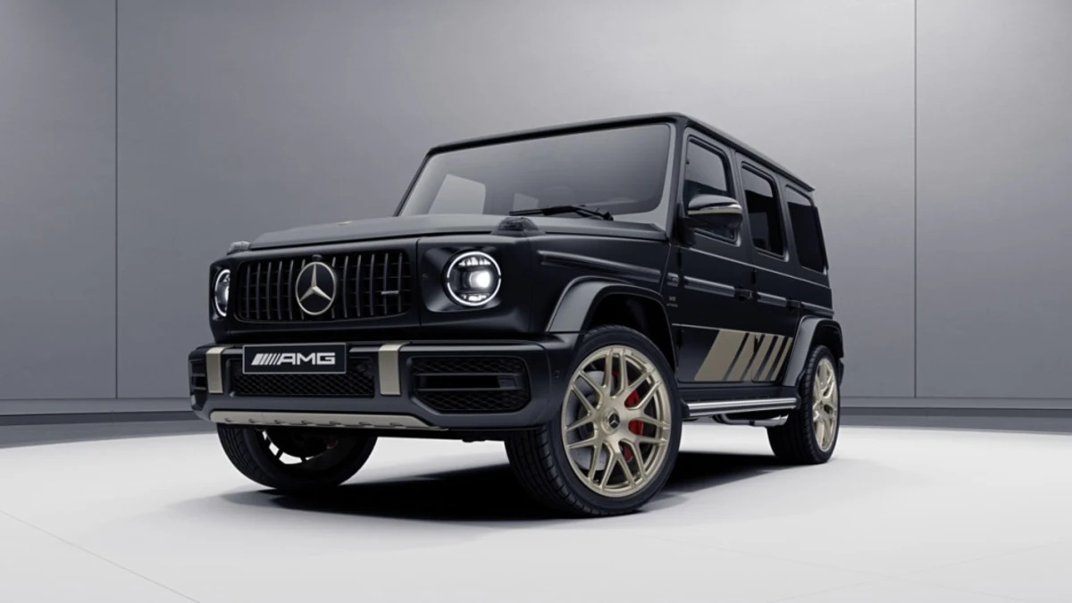 Mercedes-AMG G 63 Grand Edition layers on the gold