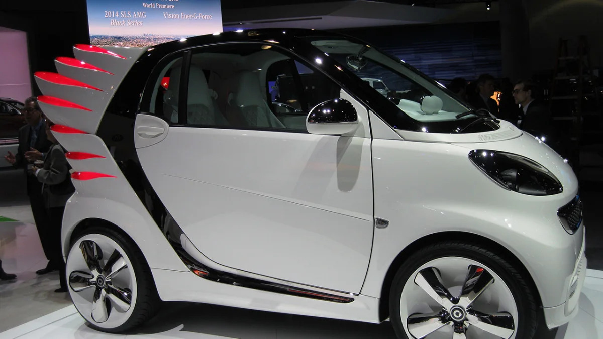LA Auto Show: Jeremy Scott's Smart ForTwo EV