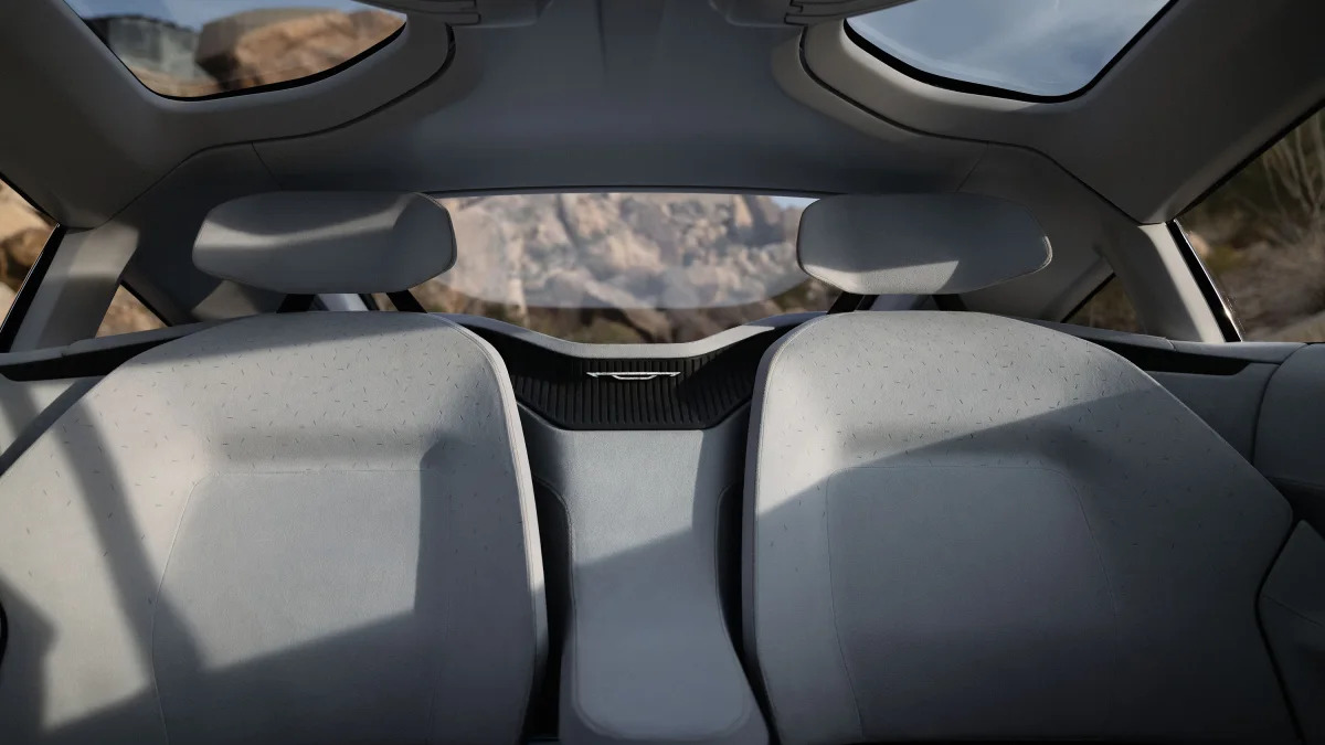 Chrysler Halcyon Concept rear seats