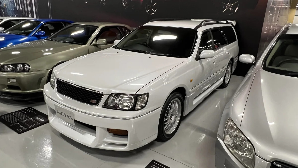 1997 Nissan Stagea Autech Version 260RS