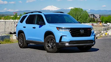 <h6><u>2025 Honda Pilot Review: Well-rounded three-row SUV adds Black Edition</u></h6>