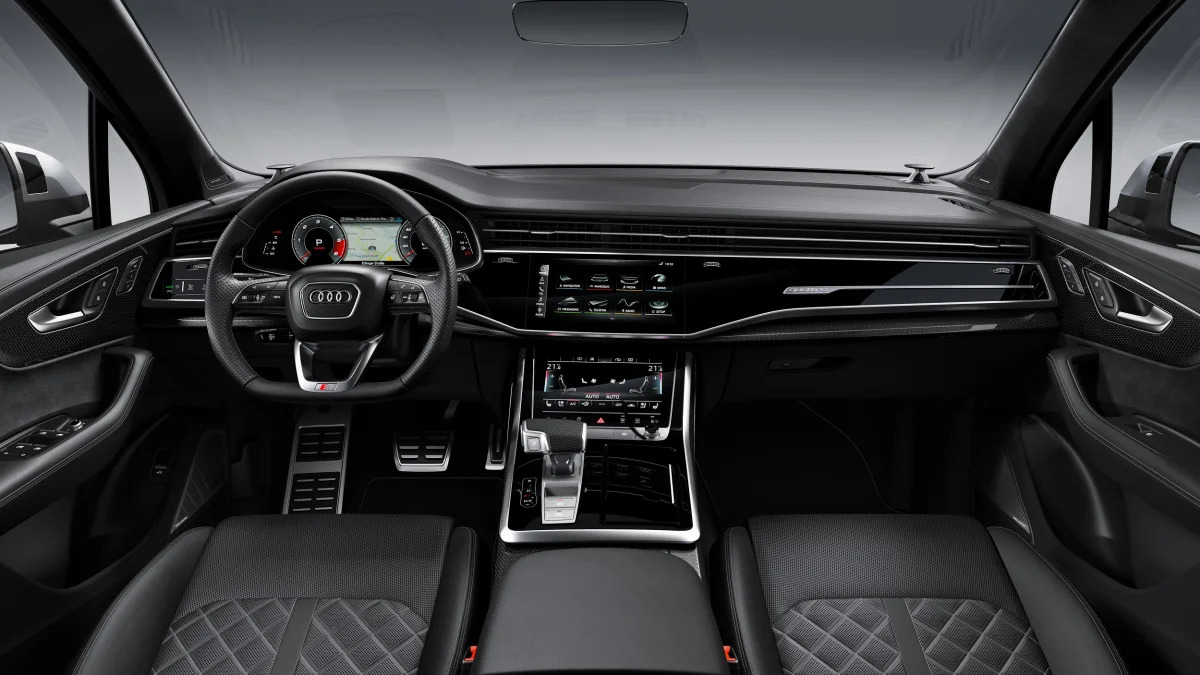 Audi SQ7 interior