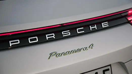2018 Porsche Panamera 4 E-Hybrid