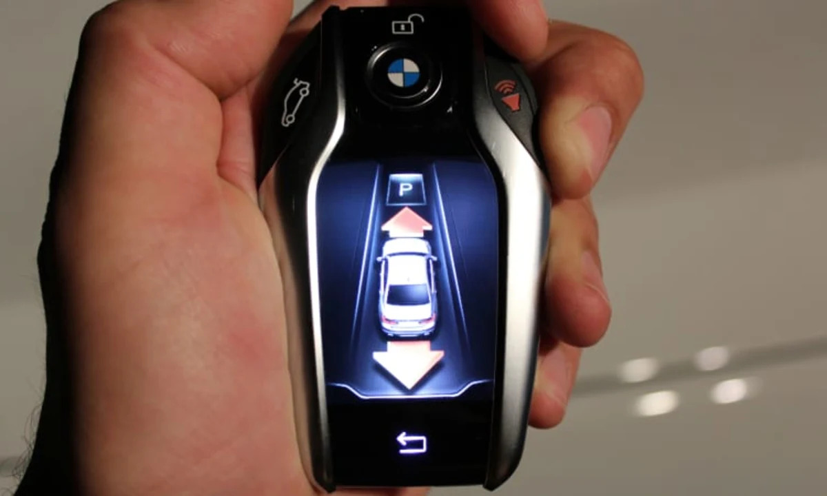 BMW Display Key - Functions And Features