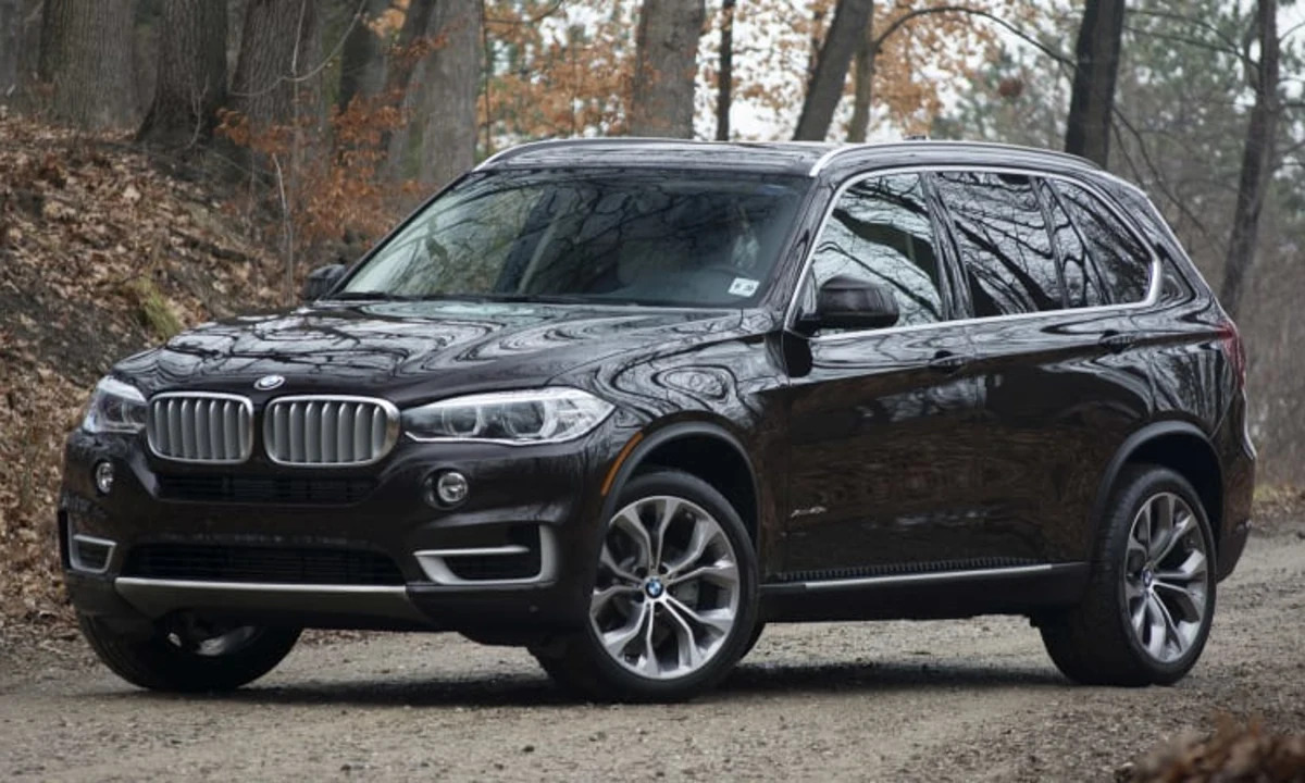 Review: 2016 BMW X5 xDrive40e is big, efficient, and impressive behind its  kidney grille