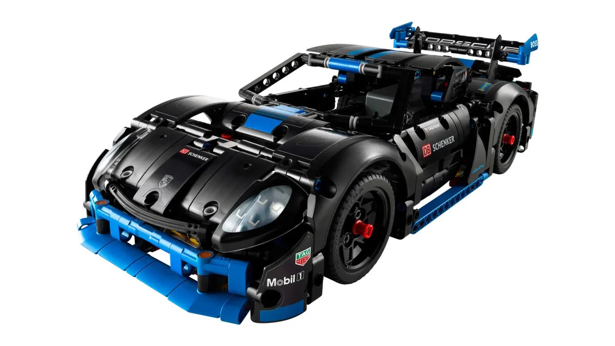 Lego Porsche GT4 e-Performance 01