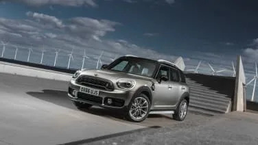 2019 Mini E Countryman Review | Not a great plug-in hybrid, but still great