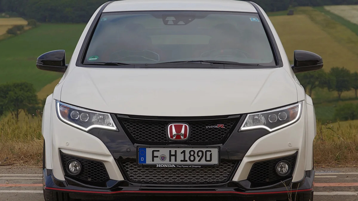 2015 Honda Civic Type R front view