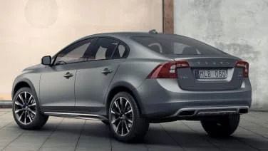 Volvo S60 Cross Country is a Detroit-bound crossover sedan