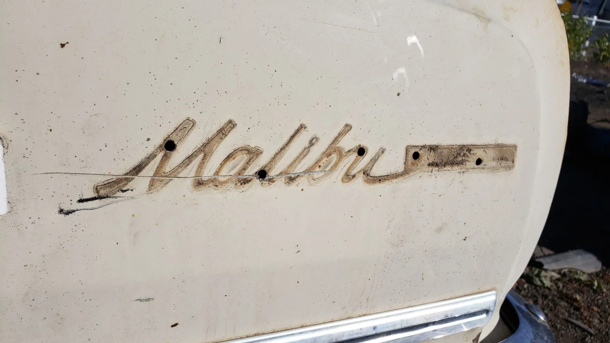 02 - 1965 Chevrolet Malibu in Colorado junkyard - photo by Murilee Martin