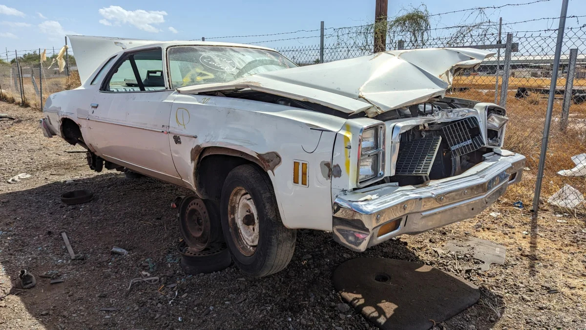 99 - 77 Chevrolet Malibu Coupe in Arizona junkyard - photo by Murilee Martin