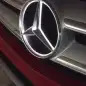 2015 Mercedes-Benz GLA250 Light-Up Nose Badge | Autoblog Short Cuts