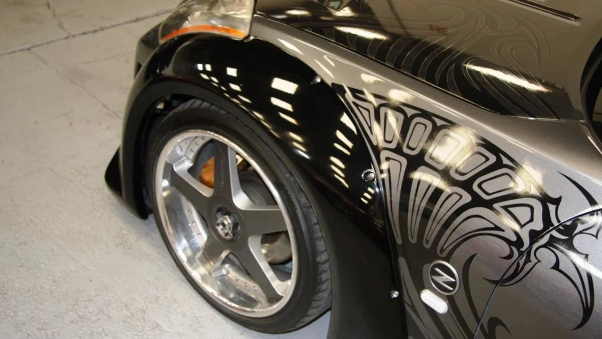 Veilside Nissan 350Z front fender