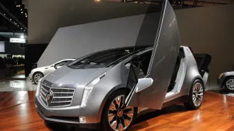 LA 2010: Cadillac Luxury Urban Concept