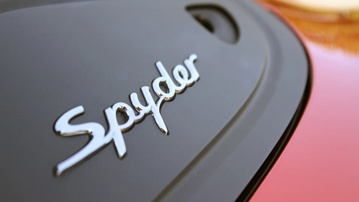 2016 Porsche Boxster Spyder badge
