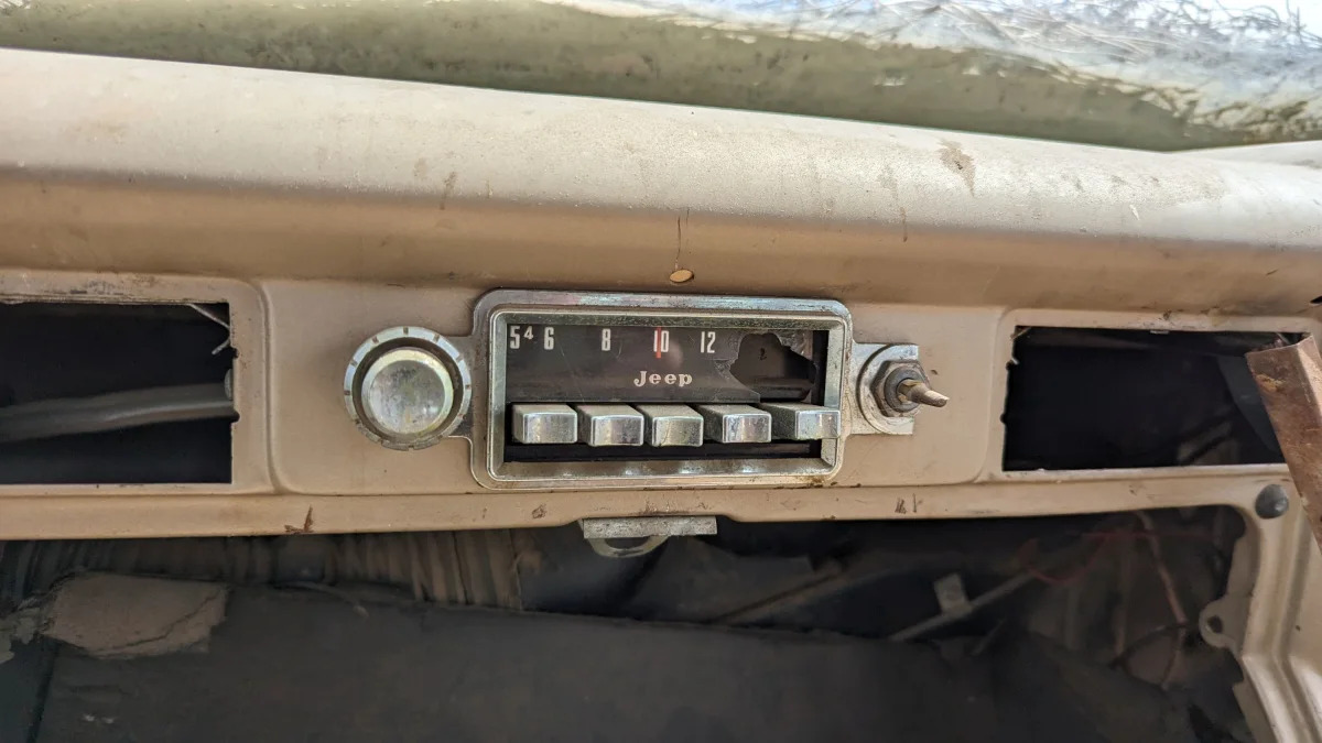 13 - 1966 Jeep Wagoneer in Colorado junkyard - photo by Murilee Martin