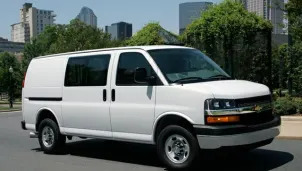 (LS) All-Wheel Drive Passenger Van