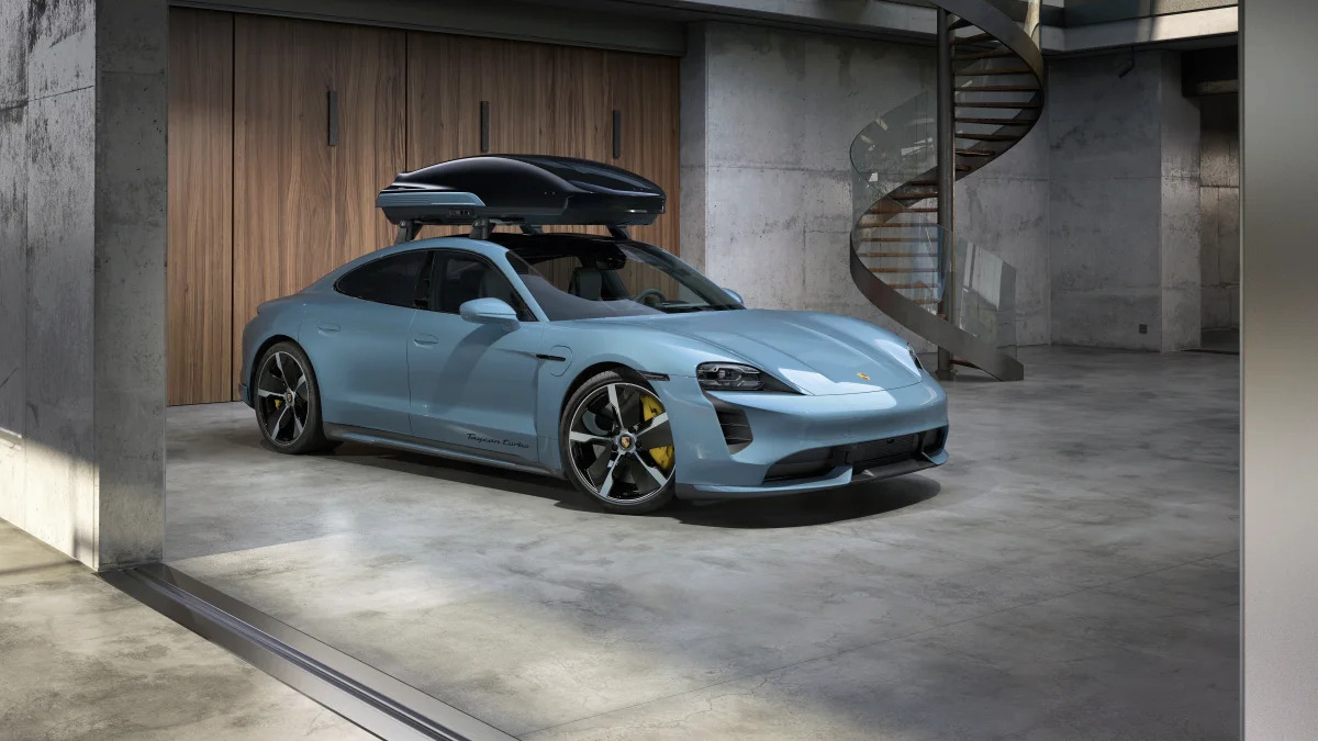 Porsche Performance roof box
