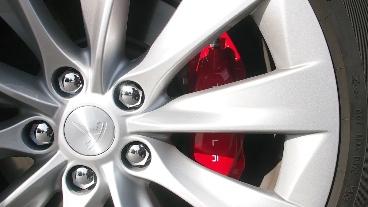2016 Tesla Model X wheel detail