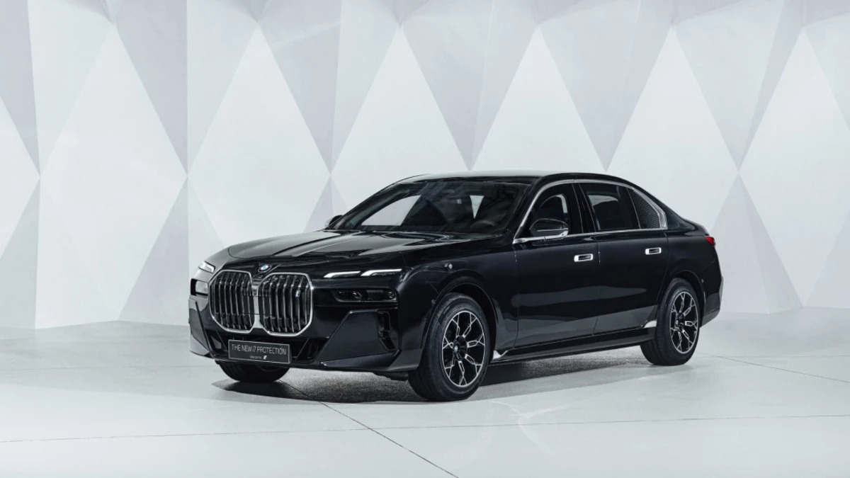 BMW 7 Series Protection can stop armor-piercing bullets