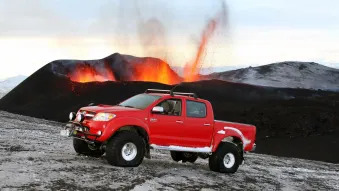 Top Gear at Icelands Eyjafallajkull volcano