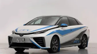 Toyota FCV rally zero car