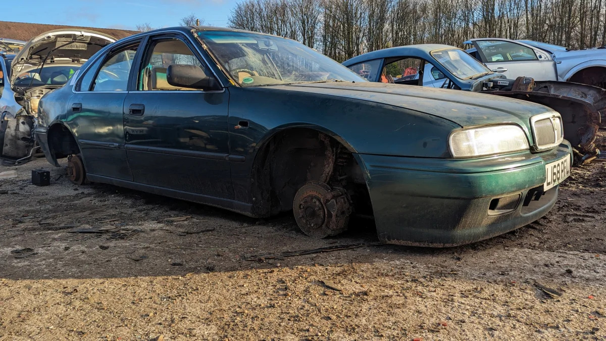 30 - 1994 Rover 620Si in English wrecking yard - photo by Murilee Martin