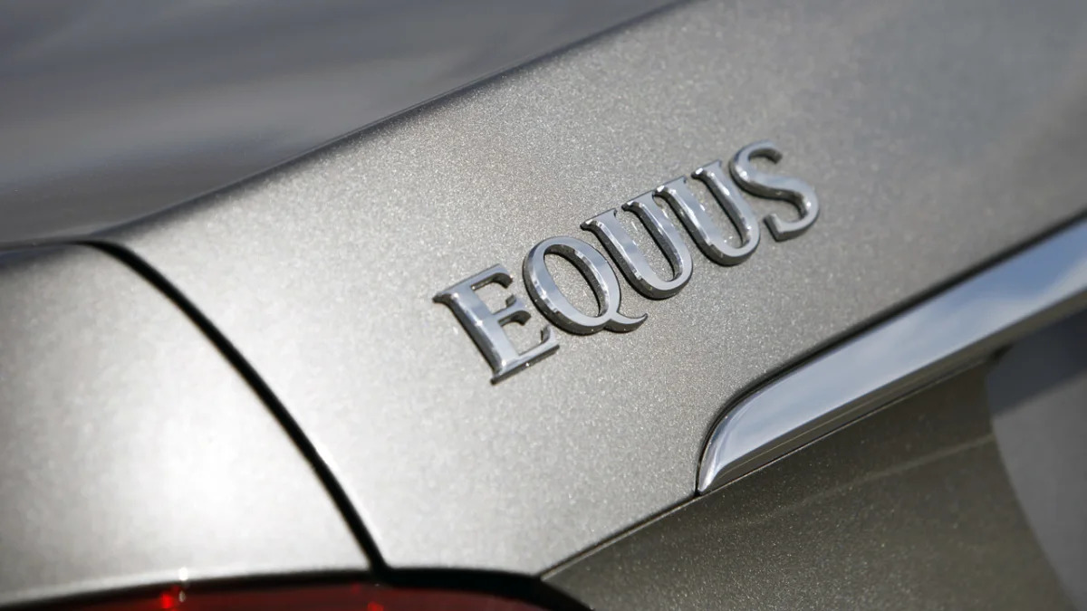 2012 Hyundai Equus