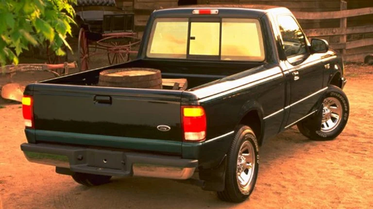 1999 Ford Ranger XL 4x2 Regular Cab 5.75 ft. box 111.6 in. WB