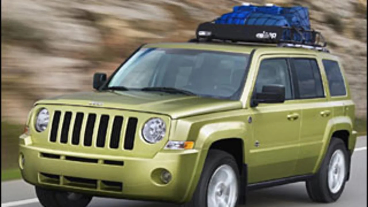 Jeep Patriot (with optional side thorax airbags)