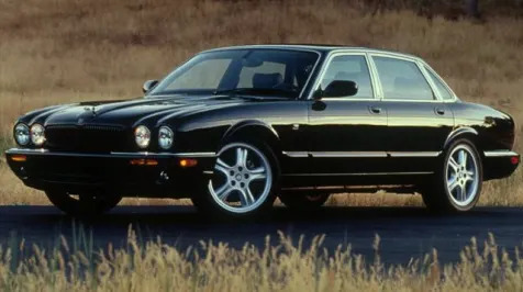 2002 Jaguar XJ8 Sport 4dr Sedan