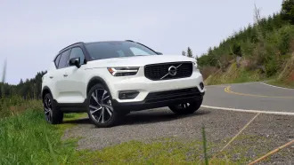 2021 Volvo XC40 Review  What's new, pricing, where it's made, pictures -  Autoblog