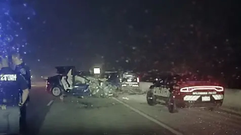 <h6><u>Video: Tesla driver plowed into police car despite 150 warnings from Autopilot</u></h6>