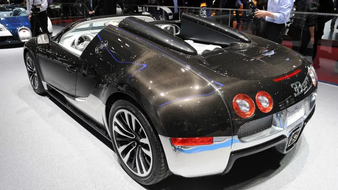 bugatti veyron carbon fiber