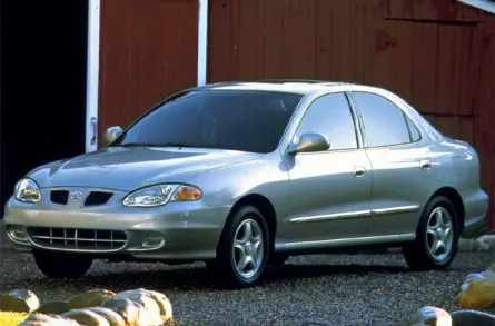 1999 Hyundai Elantra GLS 4dr Sedan