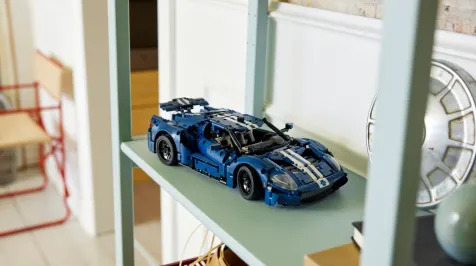 <h6><u>Lego Technic's Ford GT kit</u></h6>